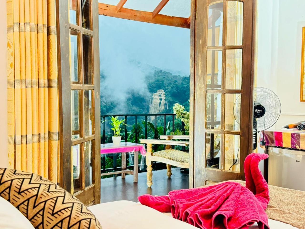 فندق Rock Grand View إيلا المظهر الخارجي الصورة
